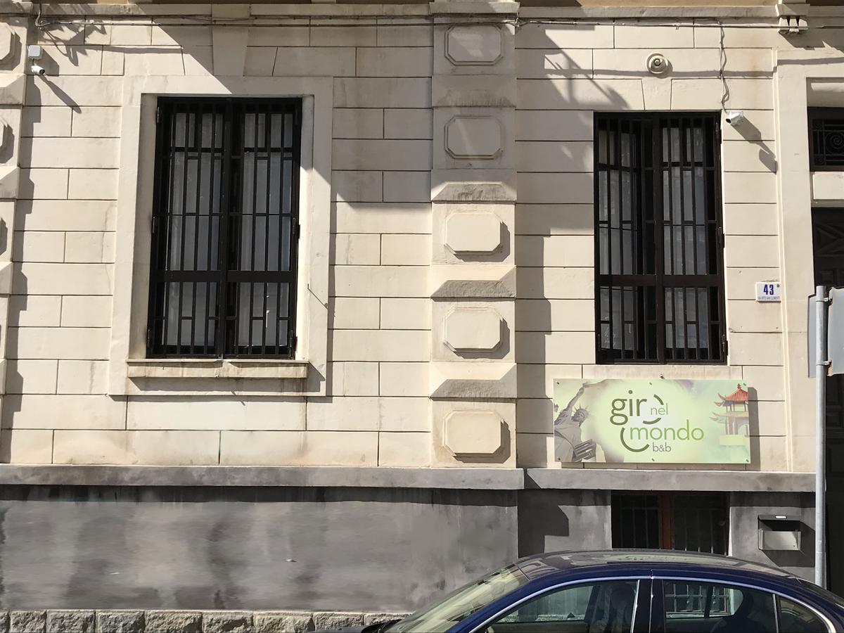 Giro Nel Alojamento de Acomodação e Pequeno-almoço