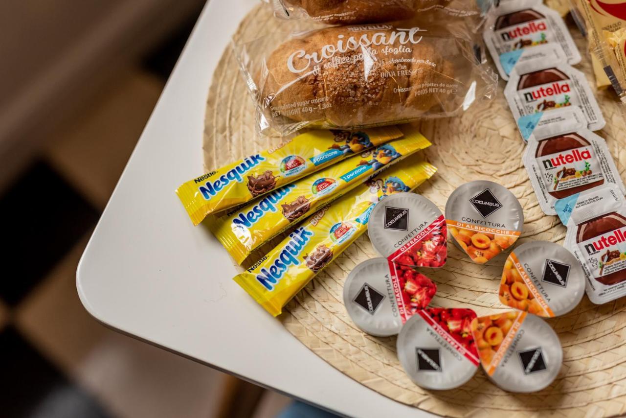 Alojamento de Acomodação e Pequeno-almoço Giro Nel Catânia